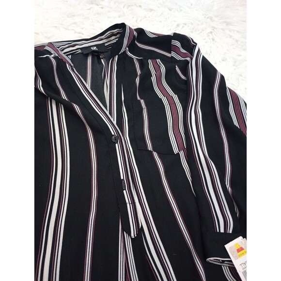 IZ Byer-Ladies Blouse-Black/White/pink striped V-Neck 3/4 Sleeve-w/Button SizeXS - Picture 6 of 12